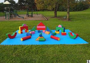 kids soft play ina171080