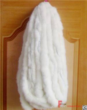 rex rabbit fur piping