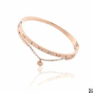 New Fashion Curb Chain Twisted Girl Rose Gold Bangle Bracelet With Square Black Enamel Closure