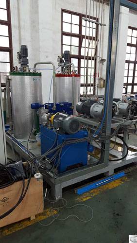 Professional Pu Polyurethane Foaming Machine For Mattress And Furniture