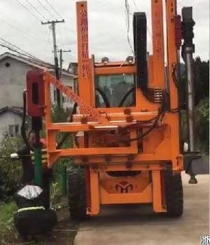 loader chassis pile driver