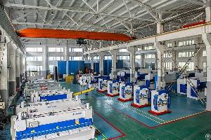 Cnc Press Brake Manufacturer Plate Bending Machine Workshop