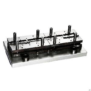metal stamping die