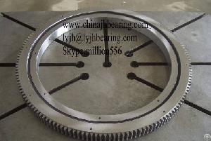 Vli200944n Four Point Contact Ball Slewing Bearing With Gear From China Factory 1048x840x56mm Offer