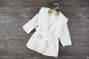 comfortable luxury baby bathrobe