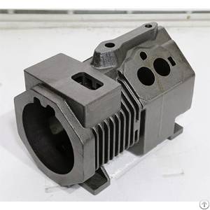 piston compressor housing