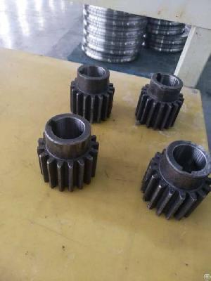 Pinion Gear 83x25.4x81 Mm , Matched With Slewing Bearing With Gear, Used For Agricultural Machinery