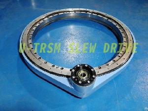 Heavy Load Enclosed Housing S-iii-o-0955 Slewing Drive