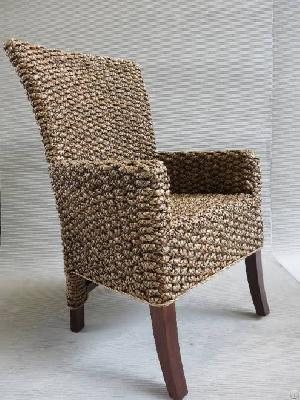 Rattan And Solid Wood Dinning Chair With Colonial Design