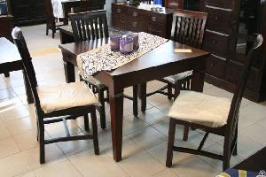 square dinning 4 chairs cushion