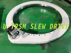 Small Load And Thin Type Spur Gear Slewing Drives Used For Vertical Installation