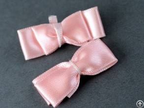 handmade ribbon bow