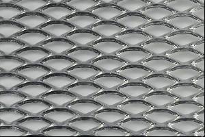 diamond opening expanded mesh