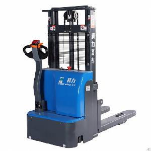 Pallet Jacks / Trucks