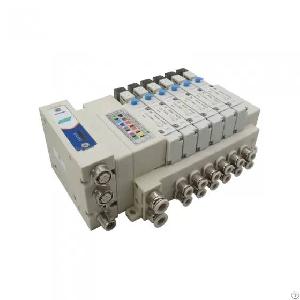 Manifold With Communication