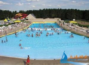 Water Park Wave Pool