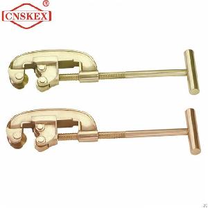 Non-sparking Pipe Cutter
