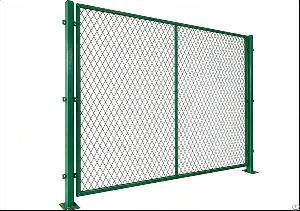 Expanded Metal Mesh Fence
