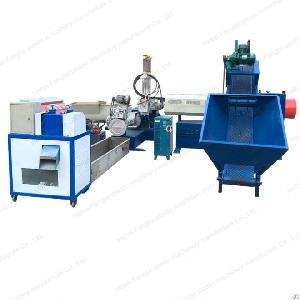 Plastic Granulating Machine