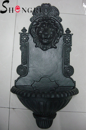 Cast Iron Fountain With Lion Head