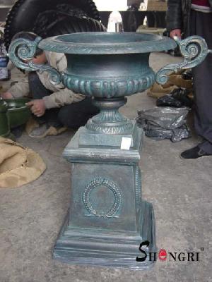 Cast Iron Urn