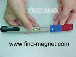 magnetic pole identifier