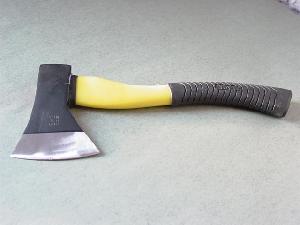 shovel hammer axe blade wrecking bar crow rake fork