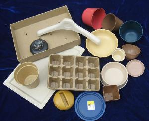 Biodegradable Flower Pots And Pet Bowls And Dishes And Pallet And So On In Different Size And Color