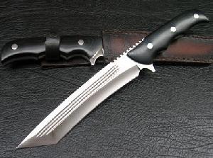 surivival knife hunting