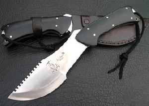 Survival Knife / Hunting Knife With Small Dart In The Hilt