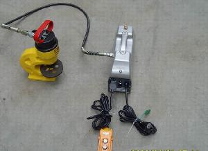 Cordless Hydraulic Terminal Crimping Tool / Handy Puncher / Portable Eyelet Machine / Motor Hydrauli