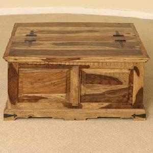 Hardwood Trunk Table Manufacturer, Exporter And Wholesaler India