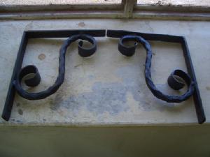 Wrought Iron Self Bracket Manufacturer, Exporter And Wholesaler India