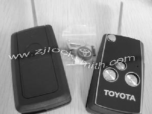 Toyota Flip Shell 2 And 3 Button With Metal Panel