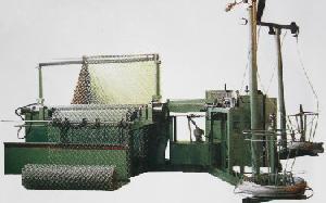 Semi-automatic Chain Link Fence Diamond Wire Mesh Machine