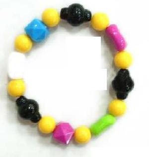 colored bead bracelet