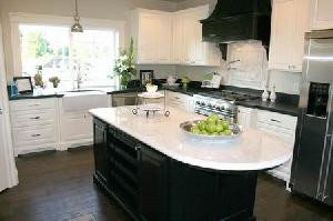 Solid And Natural Countertops With Polished Surface, Available In Various Styles And Sizes