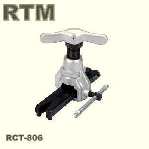 Rtm-flaring Tool