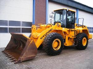 sold hyundai hl760 7 2004