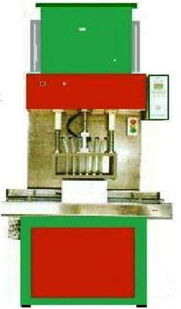 Battery Automatic Fluid-o-matic Is Actively Engaged In Offering A Cost Effective Acid Filing Machine