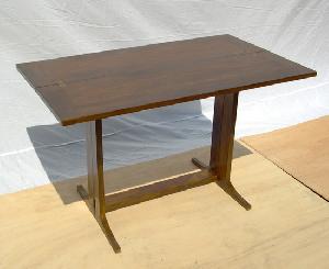 butterfly table solid mahogany