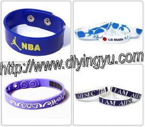 silicone bracelet