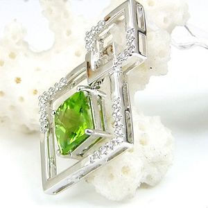 Sterling Silver Gemstone Jewelry, Wholesale 925silver Natrual Gemstone Olivine Pendant