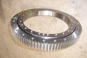 Offer Various Kinds Of Slewing Rings