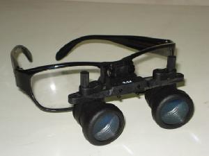 binocular loupe