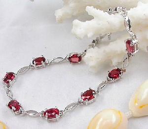 Manufacturer For 925 Silver Natural Garnet Bracelet, Citrine / Tourmaline / Blue Topaz Ring, Pendant