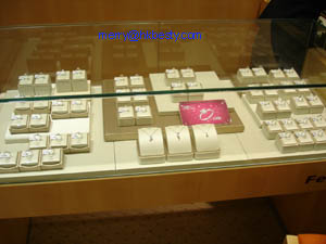Diamod Displays In Hongong