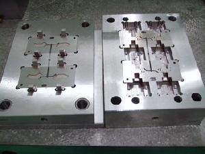 plastic injection mould