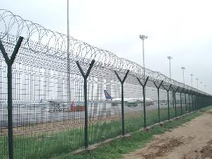 Airport Fence, Welded Wire Fence, Razor Barbed Wire, Y Post