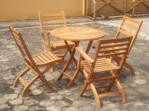 teak simply four folding chair round table 80x80x75cm teka outdoor furniture